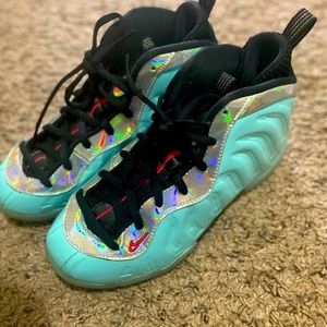 Nike Foamposite youth size 3